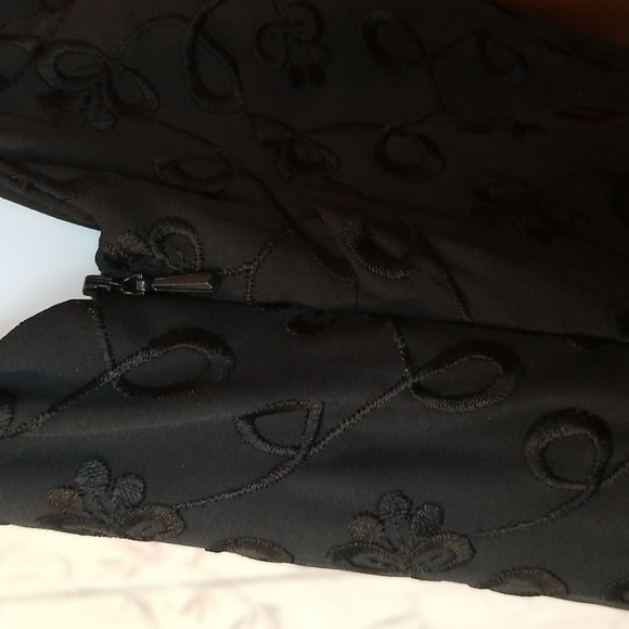 Vintage Lucille Chang Embroidered Midi Dress Size Medium - Picture 8 of 12